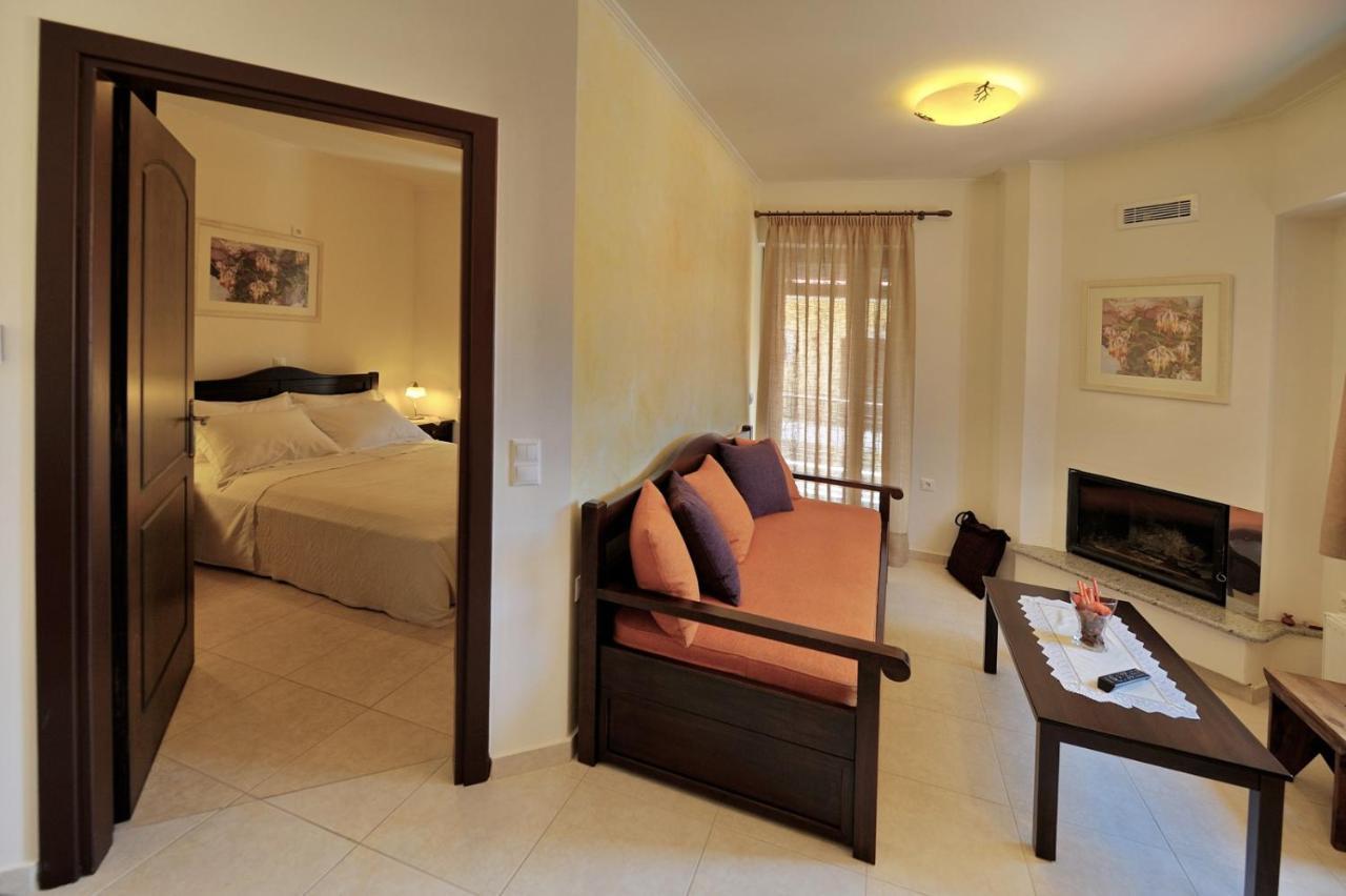 Dianthos Guesthouse Kyriaki Экстерьер фото